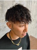 メンズショート　ツーブロック　ツイストパーマ　爽やか　黒髪