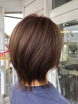 ショコラ(CHOCOLAT) ウルフカット