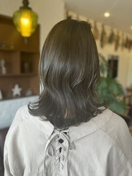 アルベレットオブヘア (arBellet of hair) オリーブアッシュ