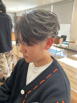 アンソメット 筑後店(UN SOMMET) フェザーパーマ　メンズカット　センターパート