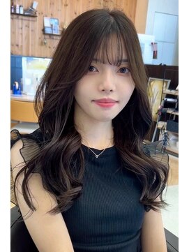ランズ(LANDS) くびれヘア　レイヤーカット 【韓国ヘア 大阪 梅田】