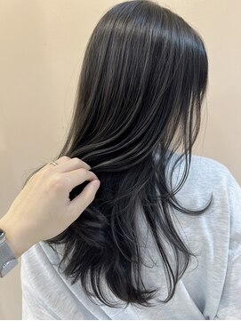 レジナヴィータ 栄(Reginavita) 艶髪レイヤーカット/暗髪/黒髪