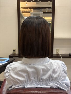 ミーテ(mi:te) 切りっぱなしボブ