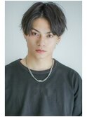 韓国風センターパートニュアンスパーマウルフアッシュカラー