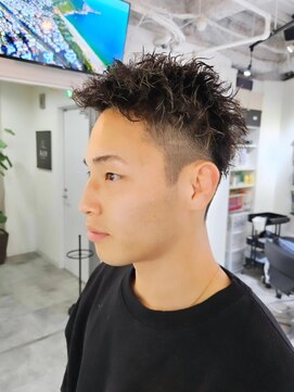 エイス 梅田 中津(Ace) ツイストパーマ ハイライトカラー