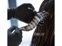 TREATオリジナルのトリートメント浸透技術でアプローチ♪