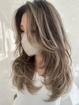 ヘアーサロングランデ(HAIR SALON GRANDE) ハイライトカラーミルクティーベージュレイヤーカット