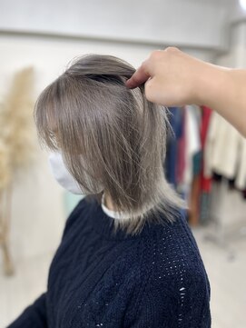 エッジ 下北沢(edge.) 下北沢ダブルカラー透明感ベージュ