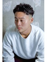 チルチェア 中野(CHILL CHAIR) 宮城リョータ風パーマ<フェード/スキンフェード/中野/バーバー>