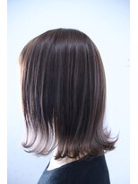 モネロ(monero)&nbsp;外ハネ ミディアムボブ