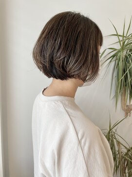 アールディー(RD.) 【ArdyHair富雄三碓店】グラデーションボブ