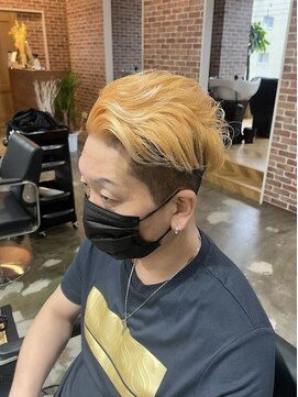 ヴィップルーム(viproom) メンズスタイル/ライン/ツーブロック/薄いオレンジカラー