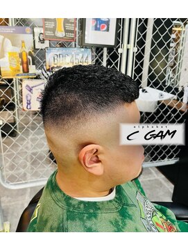 アルファベットシーガム(C gam) スキンクロップ