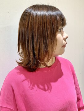 フォーク FOLK 【FOLK】透明感ベージュ☆似合わせ外ハネミディアムボブ♪