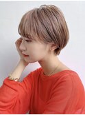大人ショート ピンクベージュ 前髪あり丸みひし形 A917