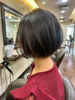 ヘアーアンドメイク ビス(HAIR&MAKE bis)&nbsp;ショートカット/ひし形/ショートボブ/30代/40代/50代【松苗学】