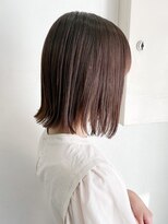 ヒビヲ(HIBIO)&nbsp;切りっぱなしボブミディアムボブミルクティーベージュカラー横浜