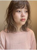 巻き髪ニュアンススタイル