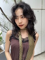 ニュアンスパーマくびれヘアハイレイヤーカット癖毛後れ毛