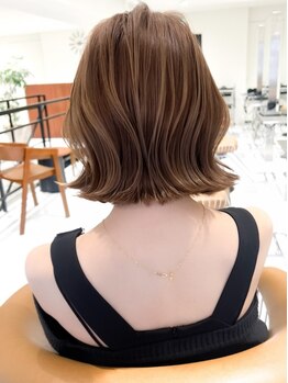 ジル ブラン 福岡(JIL BLAN)の写真/大人女性の為の上質サロン♪髪のお悩みを解決し、一人一人の個性に合わせて理想のスタイルを実現★