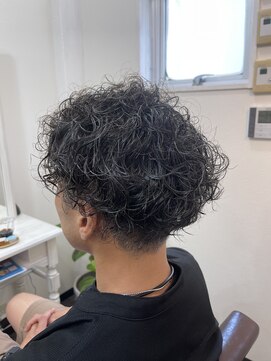 エルベ  茨大前店(elve) メンズスパイラルパーマ