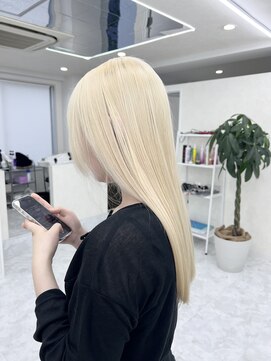 アイセ(I.se Eir TOKYO) ホワイトブロンド/ケアブリーチ/ハイトーン/西葛西/葛西