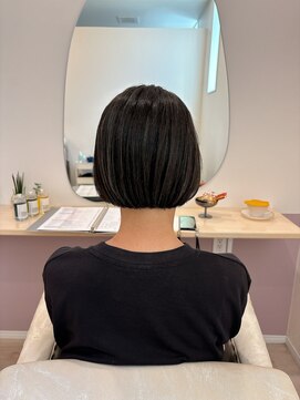 モニョヘアー(monyo hair) 【大人な】ハイライト×ミニボブ♪