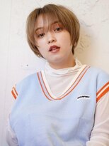 コンティロミー(CONTI ROMMY.)&nbsp;小顔ショート☆ホワイトブロンド☆似合わせカット20代～50代