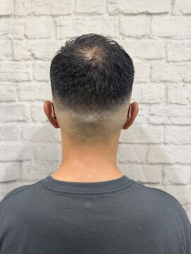 グレイスフル バーバープラチナム 六本木店(Graceful Barber platinum) ハイフェードソフトモヒカンショート