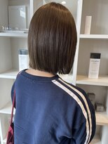 エミィ(emii.)&nbsp;切りっぱなしボブ/くすみカラー