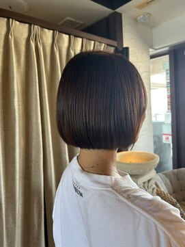 アンツ サザンリゾート 茅ヶ崎店(ANT'S Southern Resort) ミディアムヘア/暗めカラー/グランマッシュ/茅ヶ崎