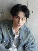 センターパート×ニュアンスパーマ