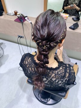 トーイ(toi.) お呼ばれヘア