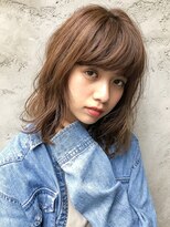 ミィ 表参道(mee.)&nbsp;【mee.】 ゆるふわミディ ナチュラルウェーブ