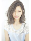 抜け感が可愛いミルクティーグレージュセミディ【DAYS 表参道】