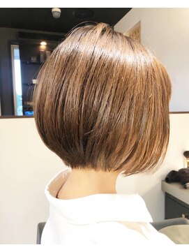 マニタ 本店(MANITA) 美フォルムボブ