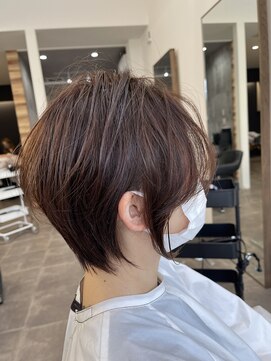 スリー(THREE) ショート