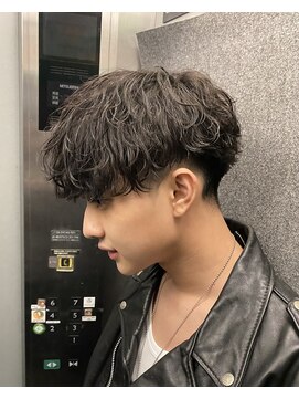 ゴールドシブヤ(GOALD SHIBUYA) メンズヘア整形・GOALD・メンズパーマ　波巻きスパイラル