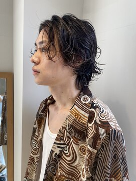 アリゲート ダイカンヤマ(Ari gate daikanyama) men'sミディアムニュアンスパーマデザインセンターパート