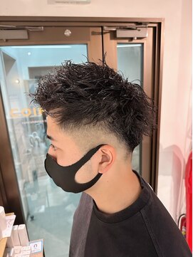 コワファーストナガサキシャンプーボーイ(COIFF1RST NAGASAKI SHAMPOO BOY) ツイストショーところ