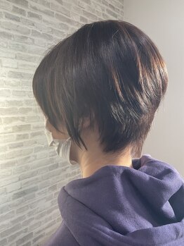 采づき(azuki)の写真/大人女性に好評のショートスタイル♪骨格や髪質に合わせたカットで、再現性の高いデザインをご提案◎