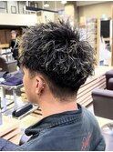 スパイキーショート ツイストスパイラル　鈴木楓竜