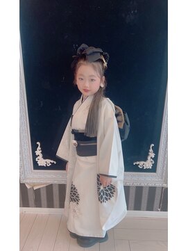 ブリックヘアー(BLICK Hair) 七五三ヘア