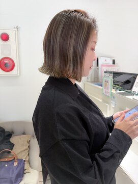 バブ バイネオリーブ(Bab by neolive) ハイライト/小顔/前髪/ワンカール/黒髪/ネビージュ/ボブルフ