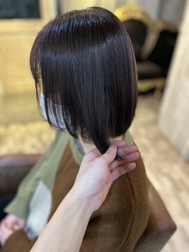 モルーア 錦糸町(Moruadh) 艶感アップ◎イルミナカラー×コンパクトボブ