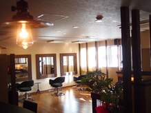 ヘアーズ はれるや(hair's)の雰囲気（落ち着いた店内でお過ごしいただけます。　髪質改善）