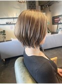 20代30代大人可愛い小顔ショートボブ前下がりショート