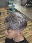 透明感シルバーショート