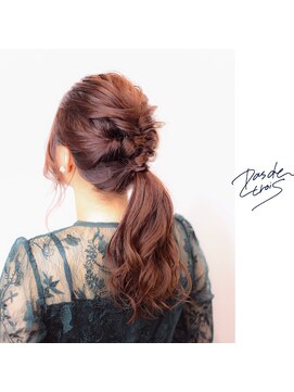 パドトロワ(Pas de trois) 新潟×結婚式お呼ばれヘアセット×ポニーテール