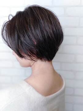 オーストヘアー リュウール(Aust hair Lueur) 短すぎない大人ショート